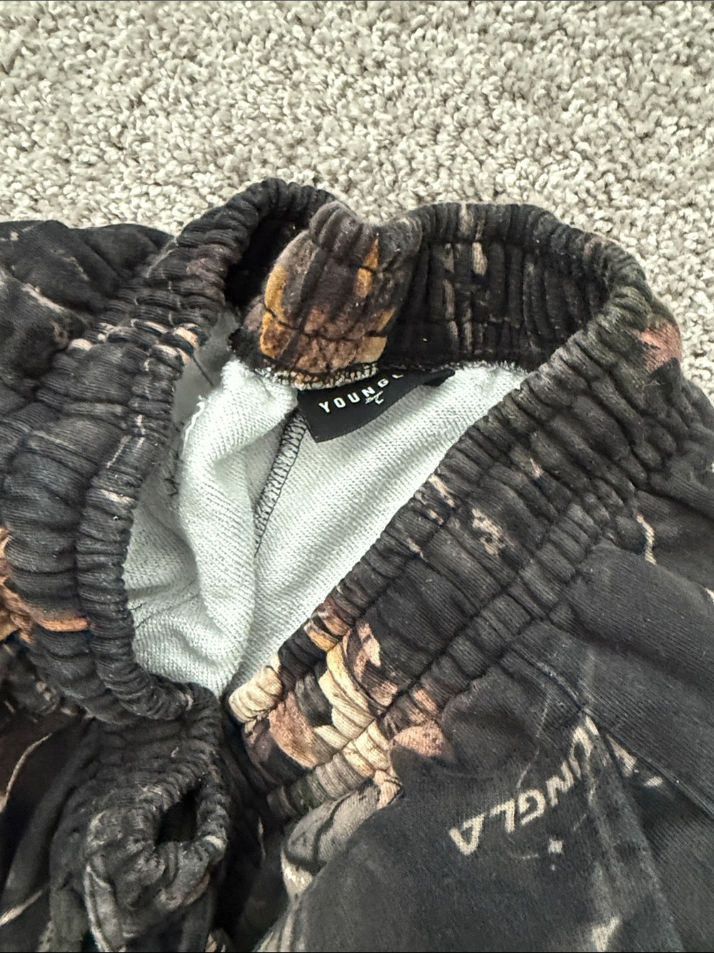 YoungLA oversized Black Leaf Camo Cargo Pants - Picture 2 of 3